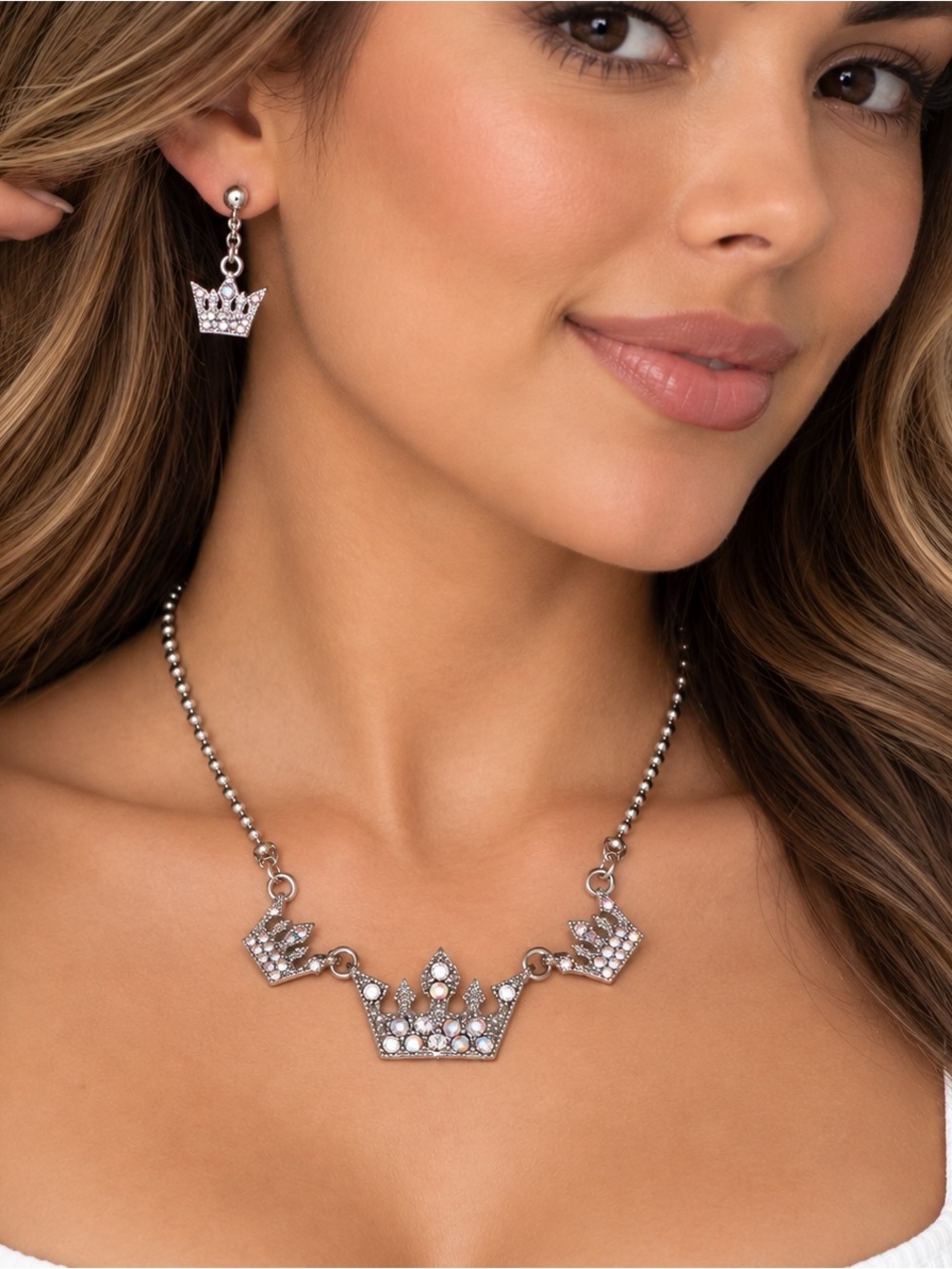 Vintage Y2K NWT Crown Necklace & Earrings Set - Genuine Iridescent Crystal Costu
